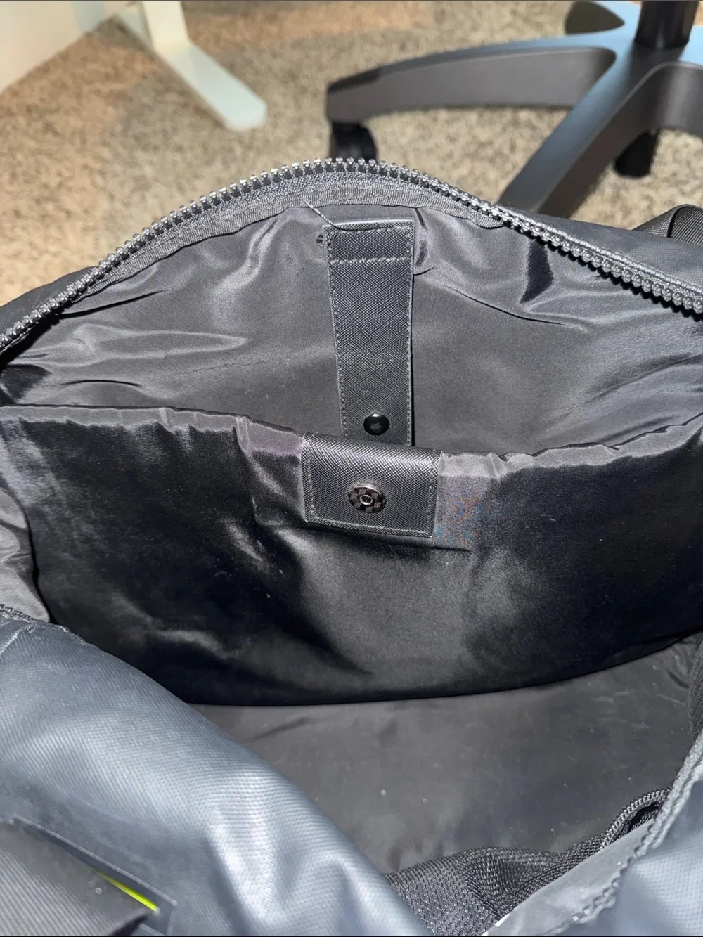 Vooray Alana Duffel Black Snakeskin
